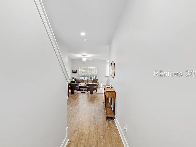 363 Dante Cir — Photo 2