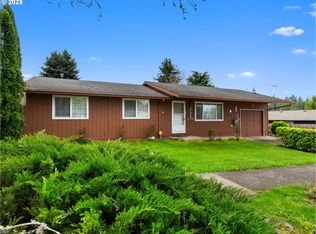 37530 Sandy Heights St, Sandy, OR 97055