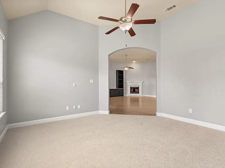 12426 Cumberland Dr — Photo 20
