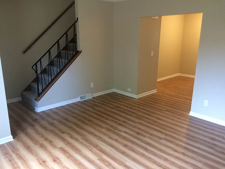 1814 Cameron Dr #1 — Photo 6
