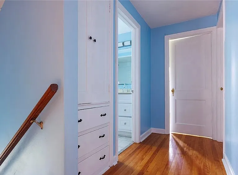 107 Woodlawn Ter — Photo 11
