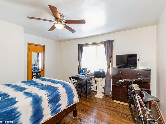 5th image of 4925 Walsh Ave