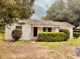 1830 Reese St, Liberty, TX 77575