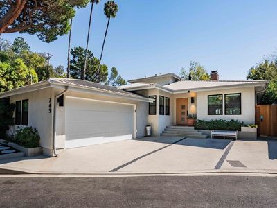 765 Marzella Ave, Los Angeles, CA, 90049