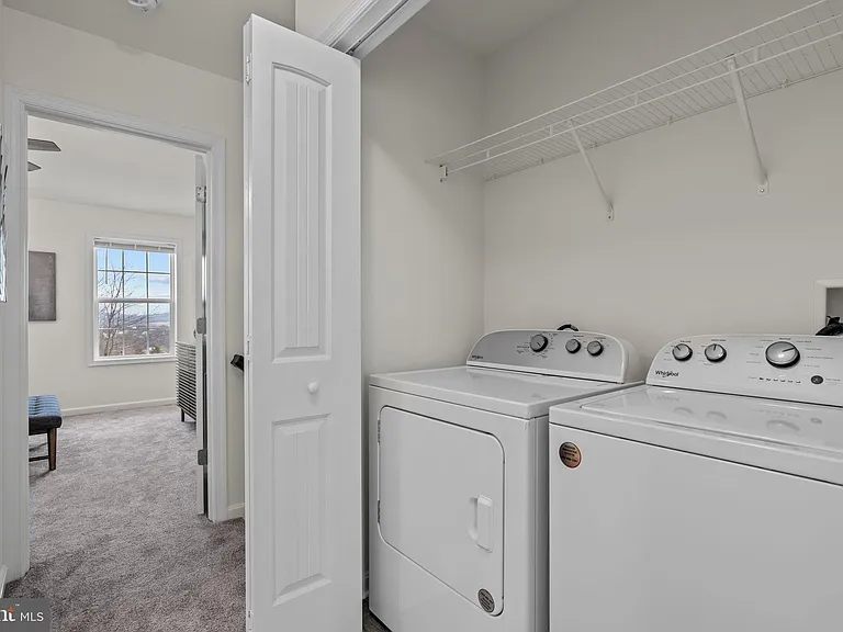 2027 Terrace View Ln — Photo 22