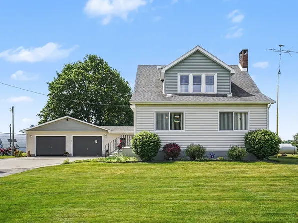 2223 Wyatt Rd, Standish, MI 48658