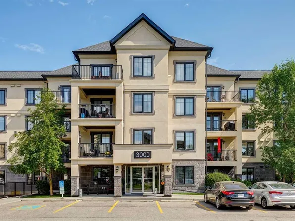 310 W McKenzie Towne Gate SE #3102, Calgary, AB T2Z 1A6