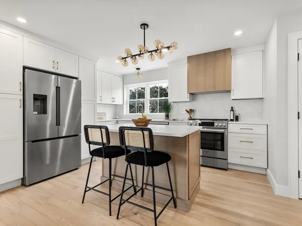 122 Woodruff Ave #122, Medford, MA 02155