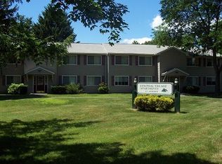 175 Colonial Vlg, Amherst, MA 01002