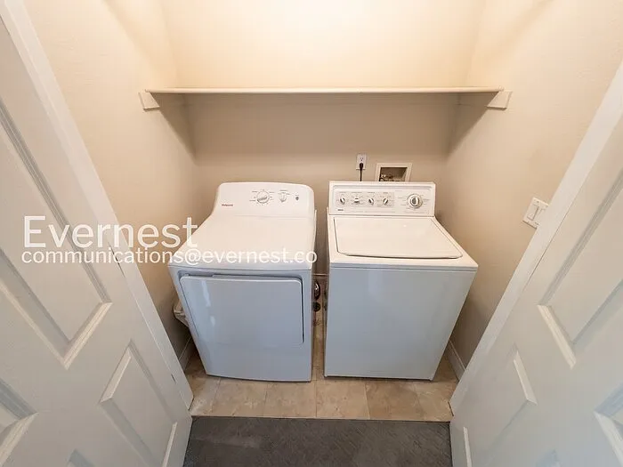268 S Garfield St — Photo 31