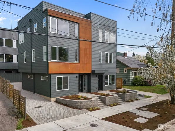 2220 A NW 62nd Street, Seattle, WA 98107