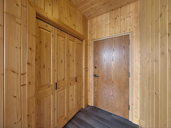 4th image of 201 Ridgeview Ln S APT 201