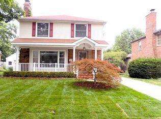 1433 Henrietta St, Birmingham, MI 48009