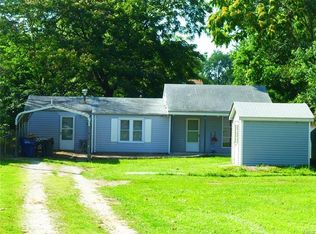 221 Courtland Ave, Saint Louis, MO 63125