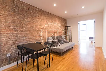 Rented by Nolita Group