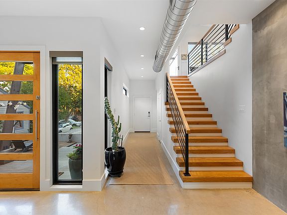 3rd image of 8619 San Benito Way