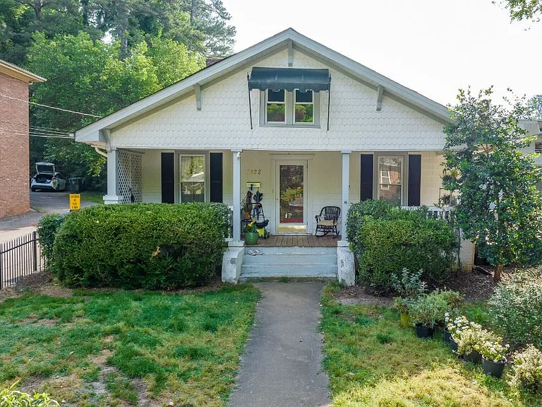 1422 Scales St — Photo 1