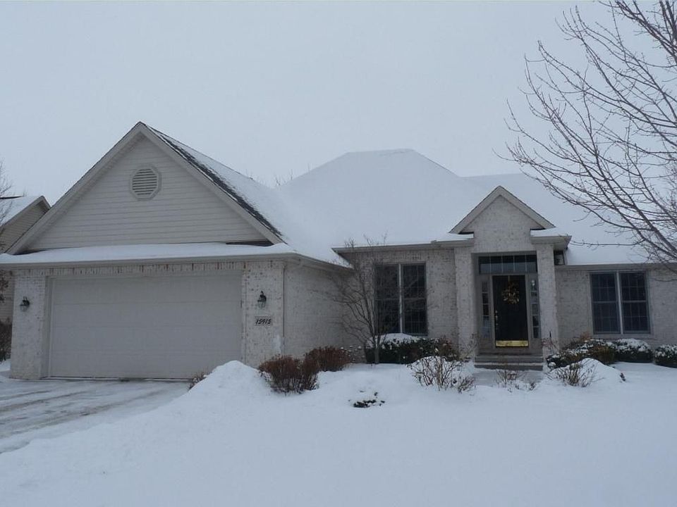 1st image of 15915 Forest Lake Dr