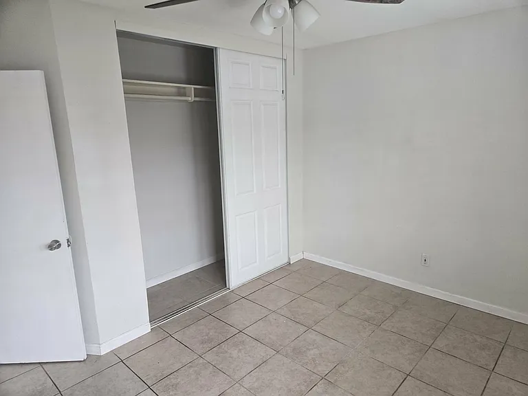135 Elkwood Ave — Photo 8