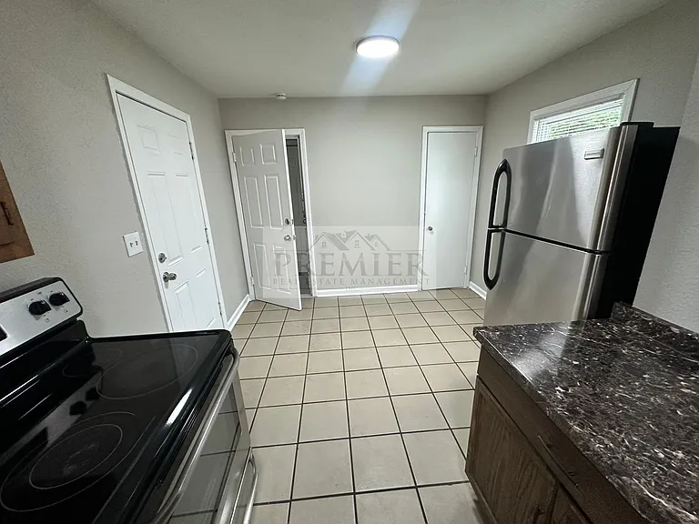 5709 Bales Ave — Photo 11