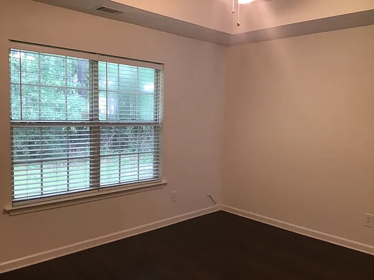 62 Golden Gate Dr — Photo 8