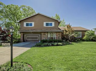 25106 Maidstone Ln, Beachwood, OH