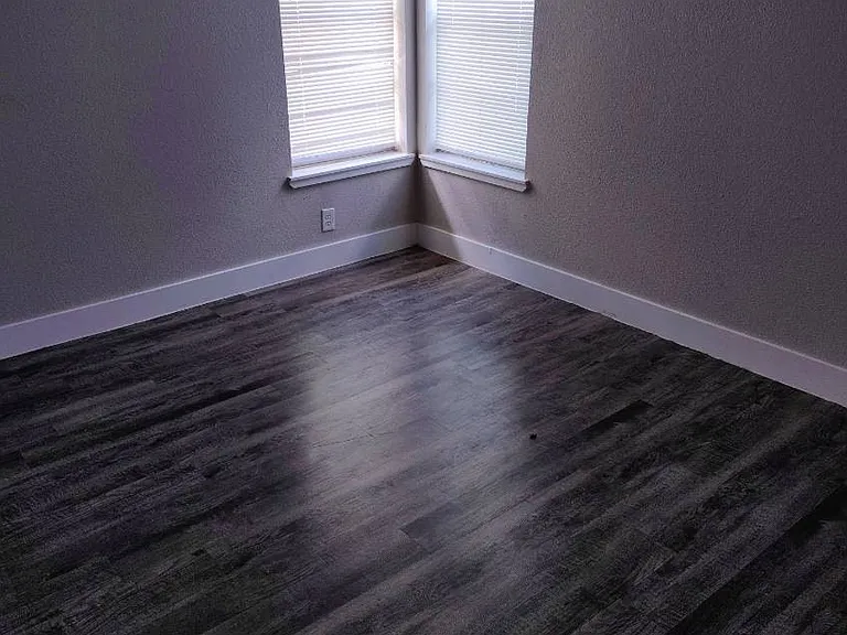 5322 Bonham St — Photo 11