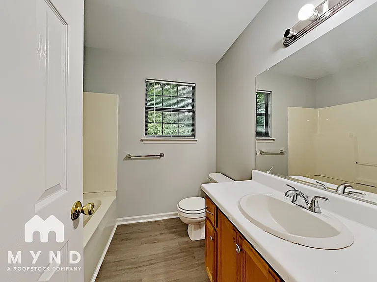 377 Saint John Rd NW — Photo 17