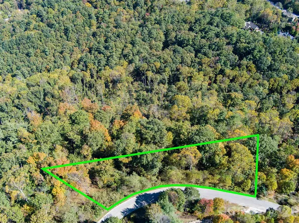 130 Summit Tower Cir, Asheville, NC 28804