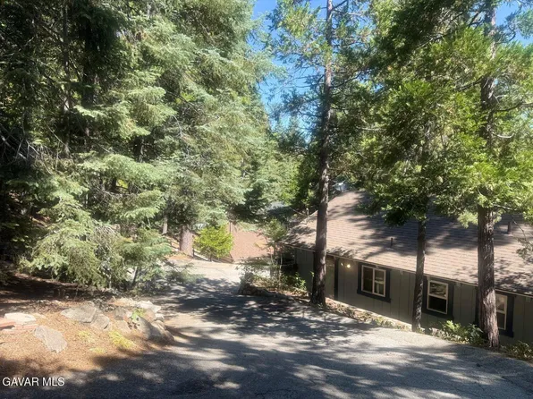 26578 Lake Forest Dr, Twin Peaks, CA 92391