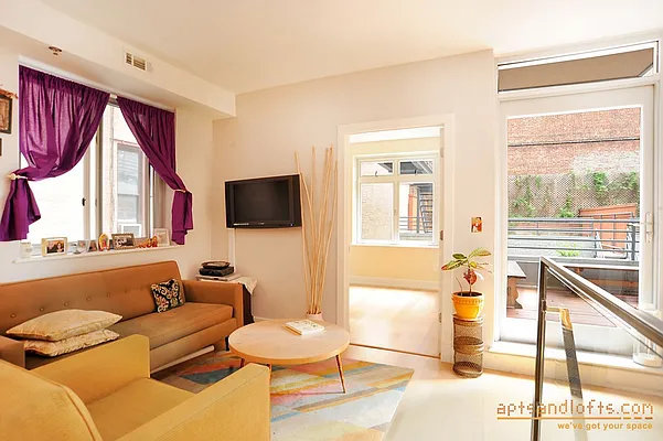 Sold by aptsandlofts.com | media 36