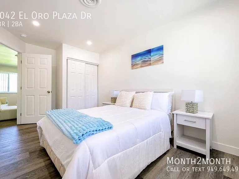 9042 El Oro Plaza Dr — Photo 23