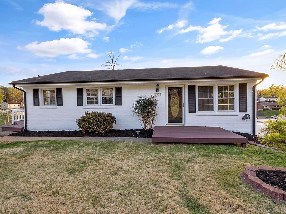 1st image of 3053 Woodway Dr