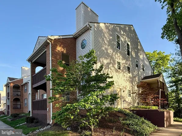 9915 Sugarwood Ln, Manassas, VA 20110