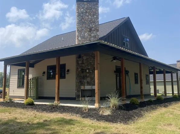 805 County Road 595, Cedar Bluff, AL 35959