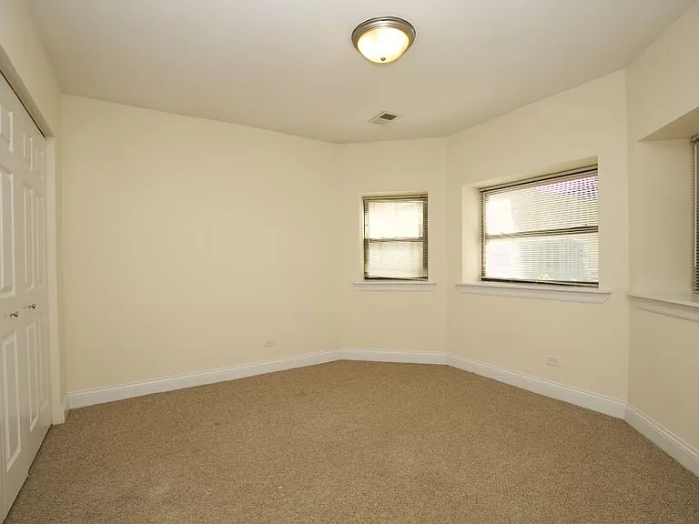 2834 N Albany Ave #6H — Photo 10