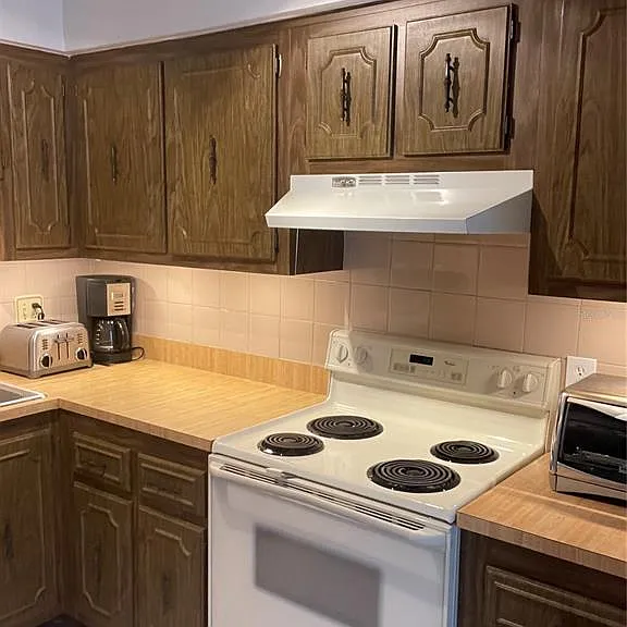 3804 Cortez Dr #D — Photo 11