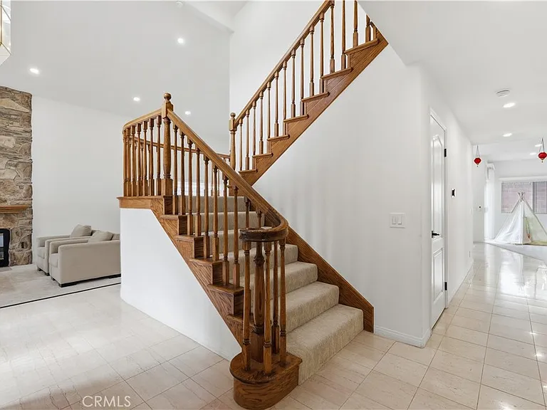 19922 Mansel Ave — Photo 22