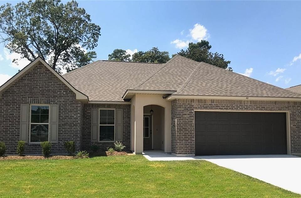 1st image of 42 Pepper Creek Dr