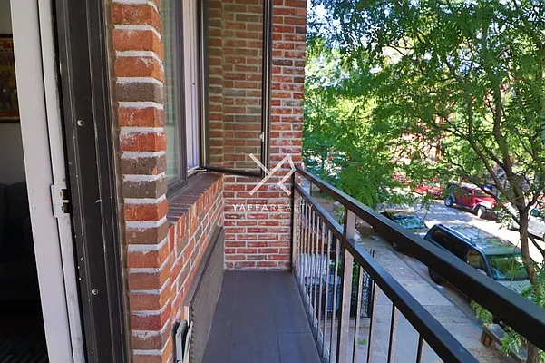 Rented by Yaffa Realty LLC | media 16