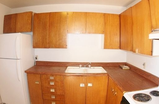 4th image of 701 W 21st St APT 16