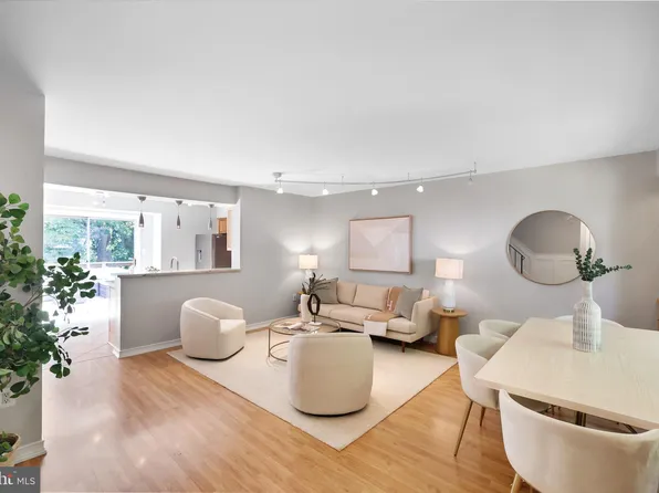 19207 Wheatfield Ter, Gaithersburg, MD 20879