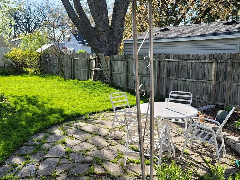 1322 Cherokee Ave — Photo 11