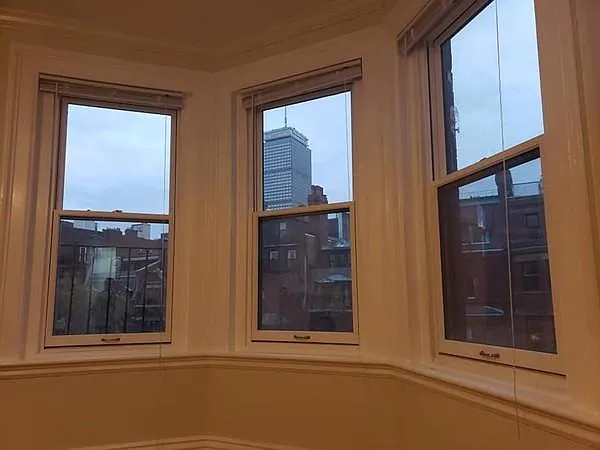 387 Marlborough St — Photo 3