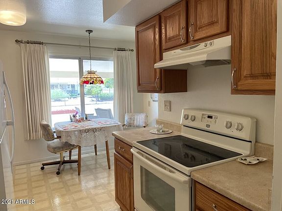 4th image of 9427 W Manzanita Dr