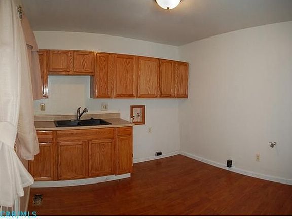 3rd image of 1701 Marsdale Ave