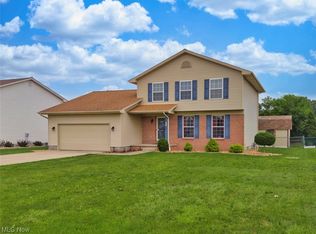 1321 Mulberry Run, Mineral Ridge, OH 44440