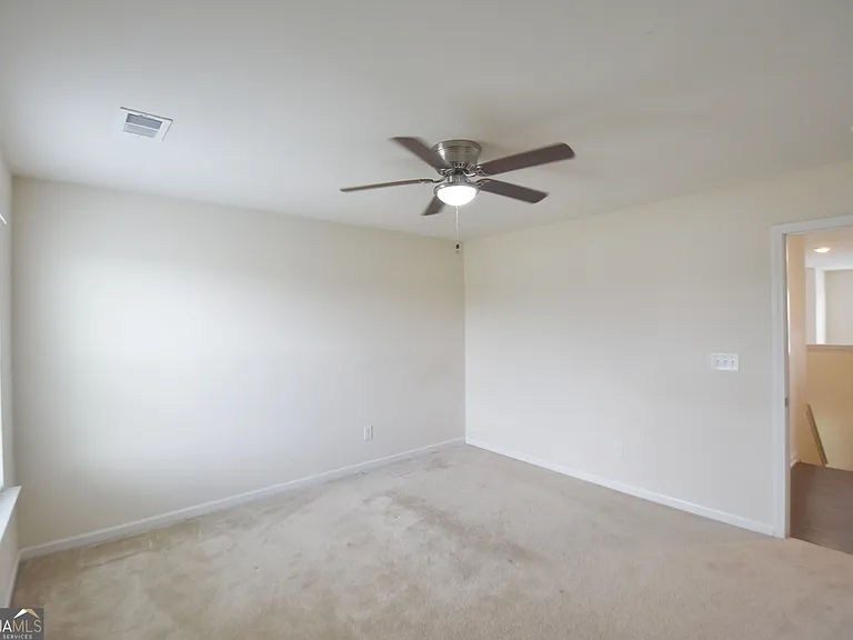 421 Southbridge Pass — Photo 49