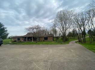 620 Short Line Rd, Lebanon, KY 40033