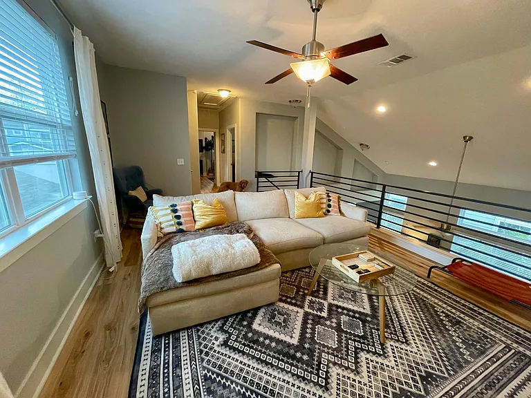 1502 Homespun Rd — Photo 24